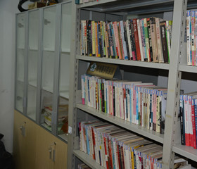 
                                    大連華振社區服務中心